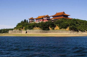 鏡泊湖風(fēng)景名勝區(qū)