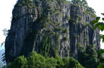 曾家山石筍坪景區