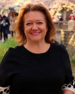 吉娜·萊因哈特