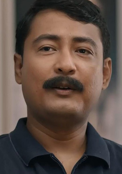 肯尼·巴蘇馬塔里