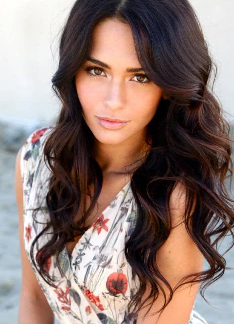 安托瓦內(nèi)特·尼普萊拉