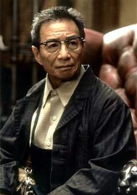 蘭德?tīng)枴ざ趴恕そ? title=