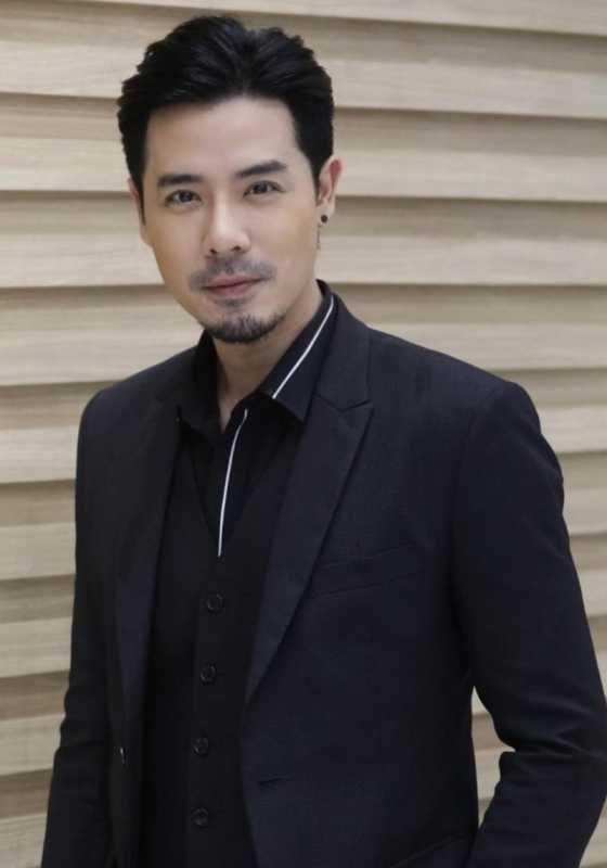 查尼·塔沃森·普倫西里瓦特