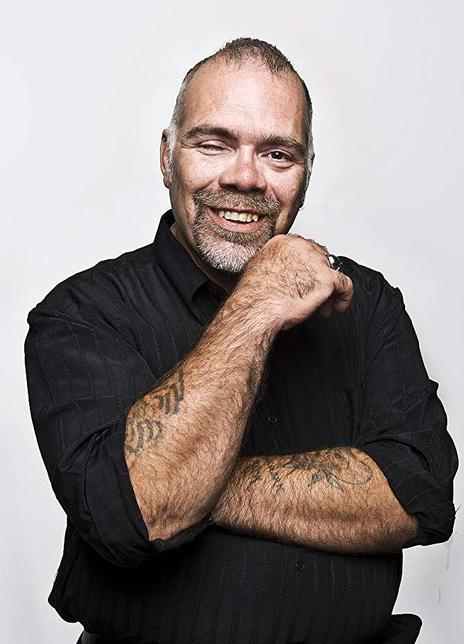 達拉斯·巴內特