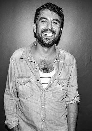 安東尼·?？肆?></a></div>
<div   id=