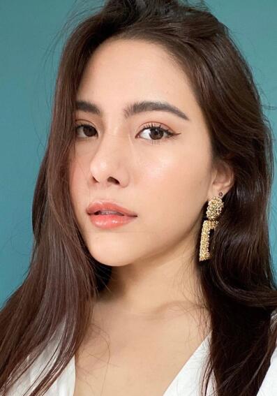 娜妮達(dá)·緹查希