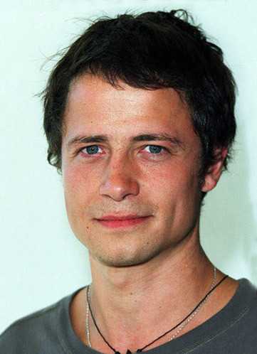 奧列佛·米爾本