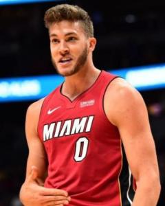 梅耶斯·倫納德