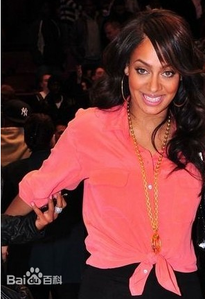 拉拉·瓦斯奎茲